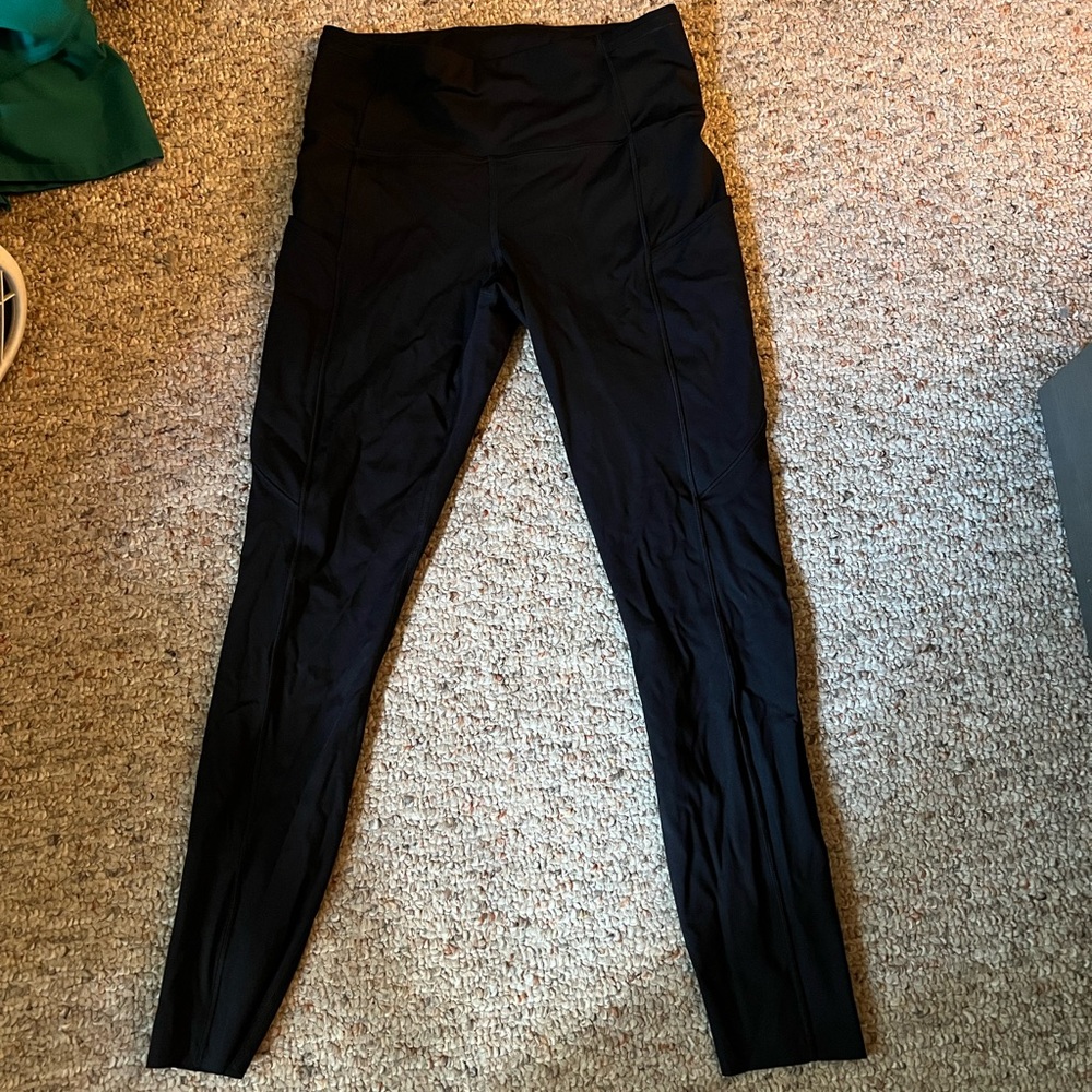 Lululemon black leggings